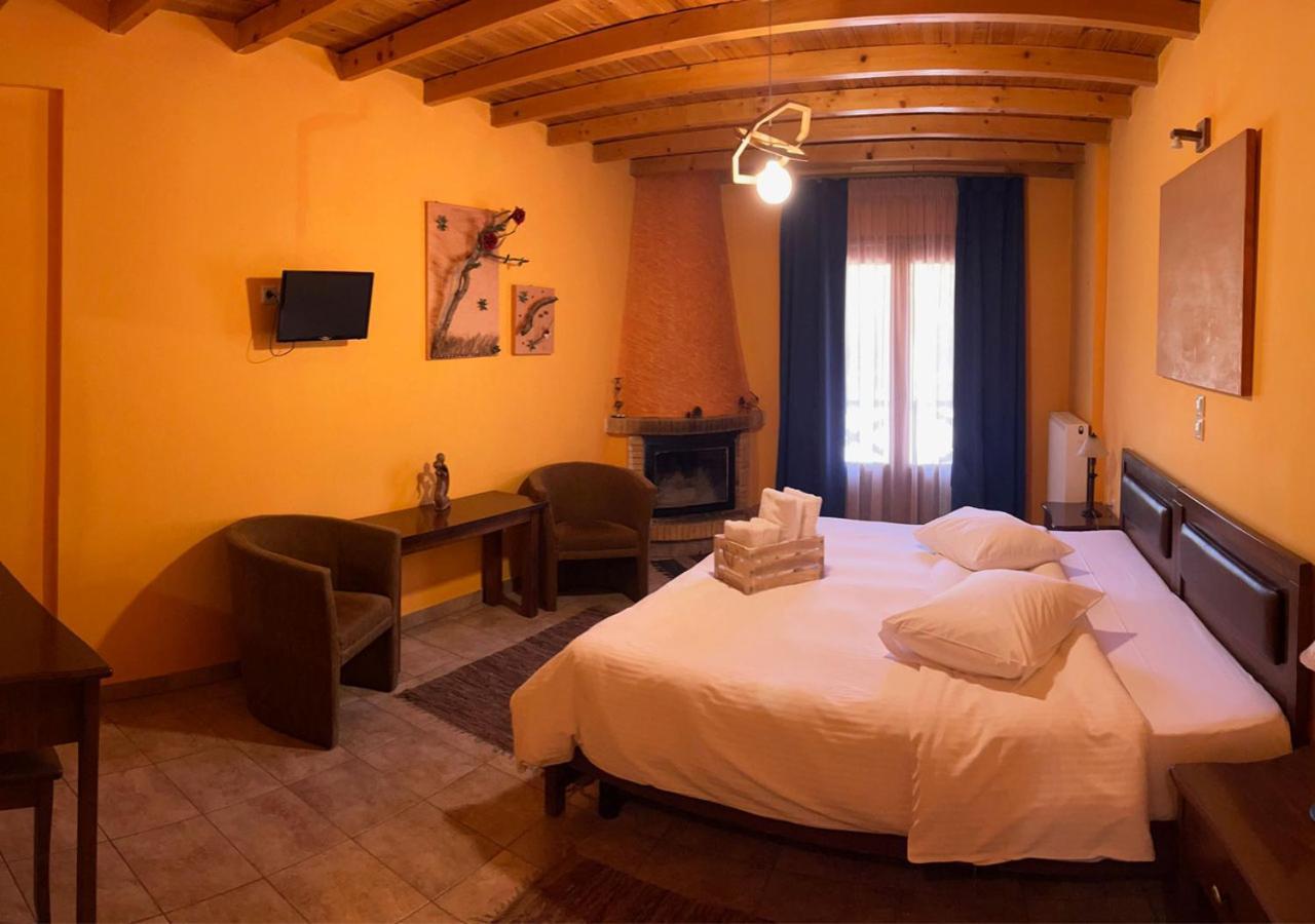 Guesthouse Teloni Vitina Luaran gambar