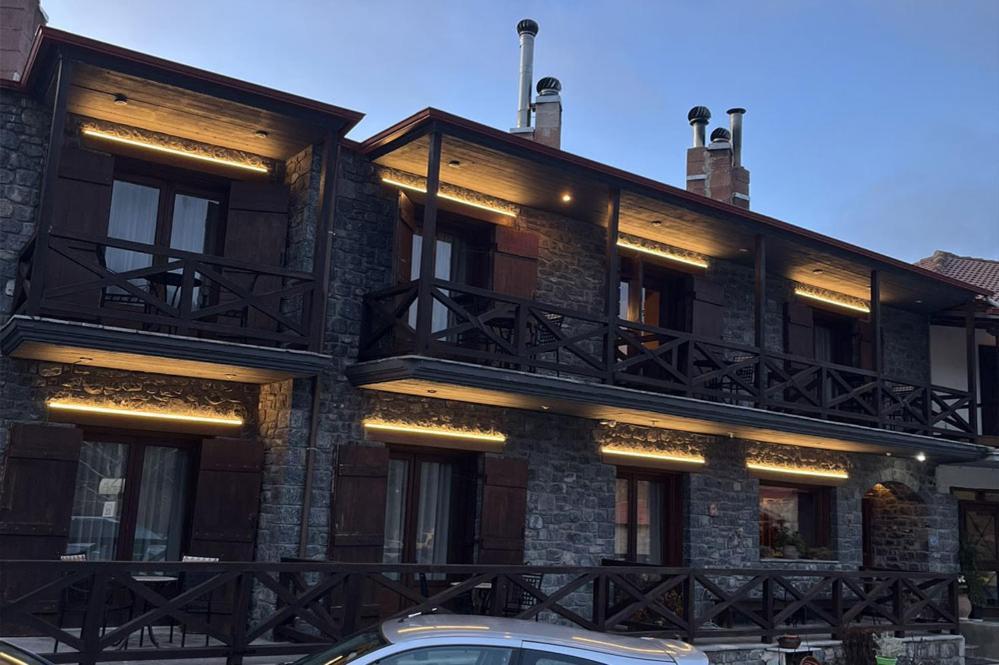 Guesthouse Teloni Vitina Luaran gambar
